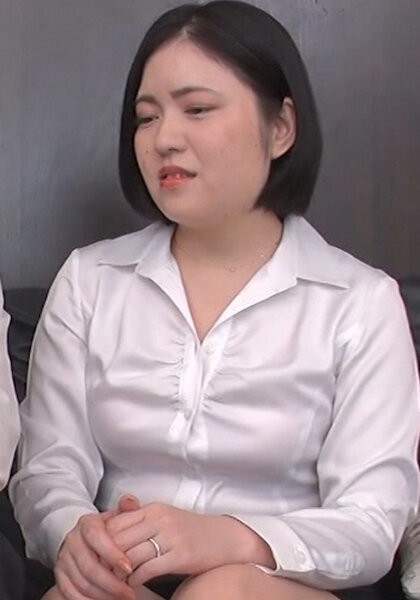 弟弟娶了大哥的老婆，就会给弟弟立老婆！一个已婚妇女，陷入了她弟弟的decachin，迷住了她的sister子。